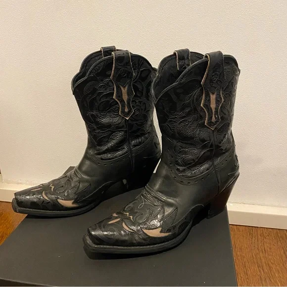 Ariat Black Women’s Dahlia Cowboy Western Boots Size 10 - Picture 2 of 10